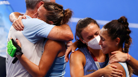 Las Leonas- Paises 2.JPG