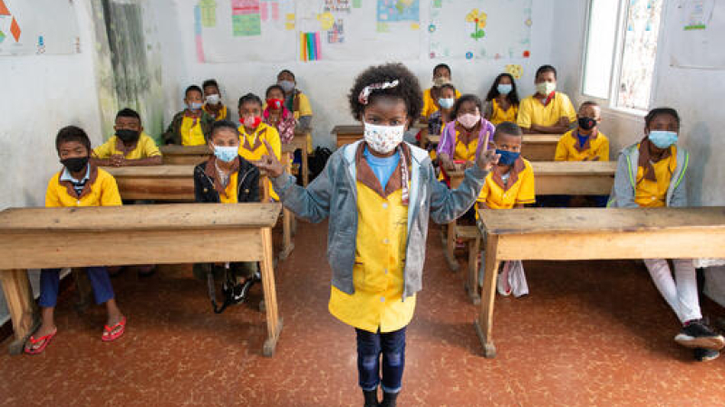 Casi 1.000 millones de niños viven en países "de muy alto riesgo"