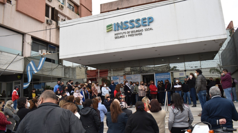El gremio del Insssep en estado de alerta ante la crítica situación de la Farmacia Social