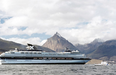 Autorizaron un corredor seguro para que turistas extranjeros lleguen en crucero a la Antártida