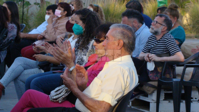 Con emoción y aplausos, Fabriciano fue homenajeado en la Feria del Libro