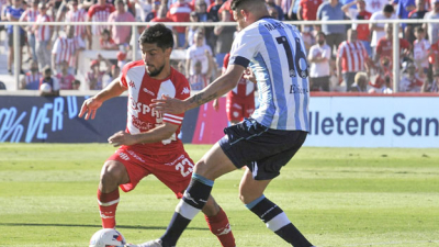 Racing rescató un empate en su visita a Unión