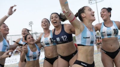 Equipos femeninos de beach handball podrán utilizar shorts y remeras en lugar de bikinis