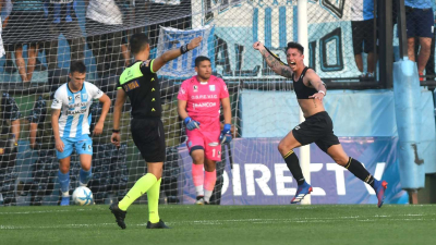 Deportivo Madryn es el primer ascendido al Nacional