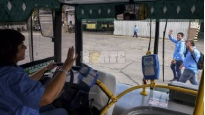Reducen cargas patronales a empresas de transporte que tomen trabajadoras