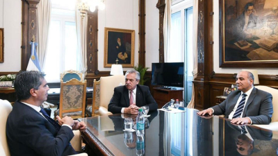 Capitanich visitó al presidente y aceleró gestiones con ministros