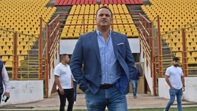 Federal A: Leonardo Fernández es el nuevo entrenador del fútbol profesional del "Decano"