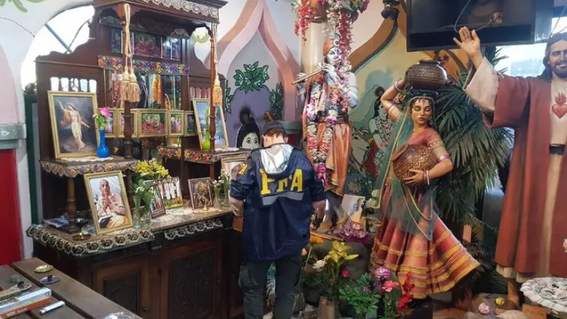 Allanaron "Abba Krishna", la secta denunciada por trata de personas y abusos sexuales