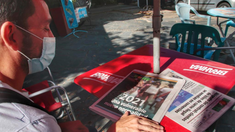Gran recepción del Anuario 2021 de NORTE en las calles