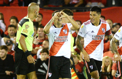 River golpeó en el tramo final y festejó ante Newell’s en Rosario