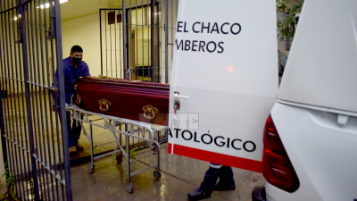 Trasladan el cuerpo de Leonardo Bravo hasta la Morgue Judicial de Resistencia