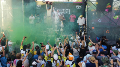 Salas, Pinzuck y Joglar estrenaron sus títulos de campeón con triunfos