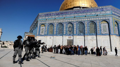 Enfrentamiento en la Explanada de las Mezquitas deja al menos 156 heridos