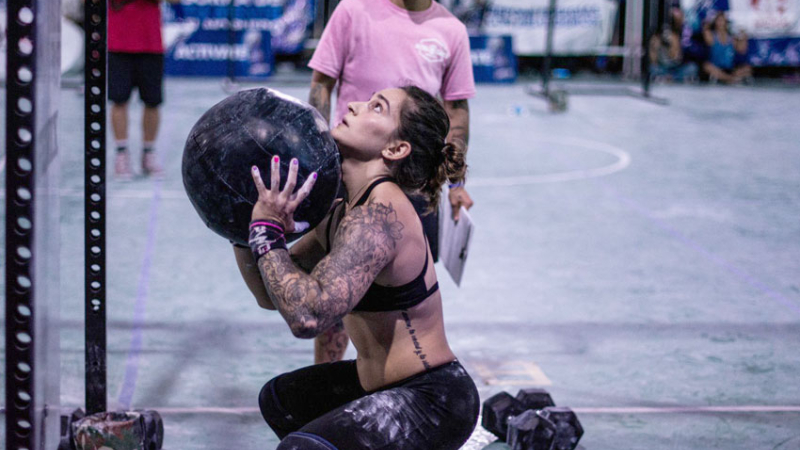 Una chaqueña busca apoyo para representar al país en torneo internacional de crossfit