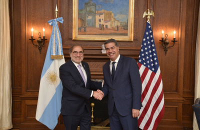 Capitanich gestiona financiamiento para proyectos en el Norte Grande
