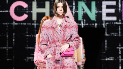 Desfile solidario en beneficio de "La casa de los chaqueños en Buenos Aires"