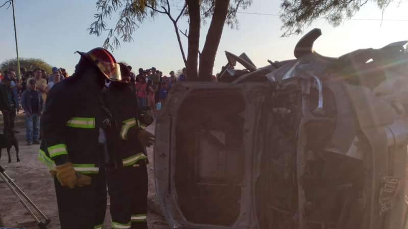 Castelli: dos muertos a consecuencia de un choque entre una motocicleta y una pickup