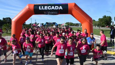 Se realizó la Maratón Rosa en Resistencia para la prevención del cáncer de mama