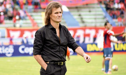 Insua.jpg