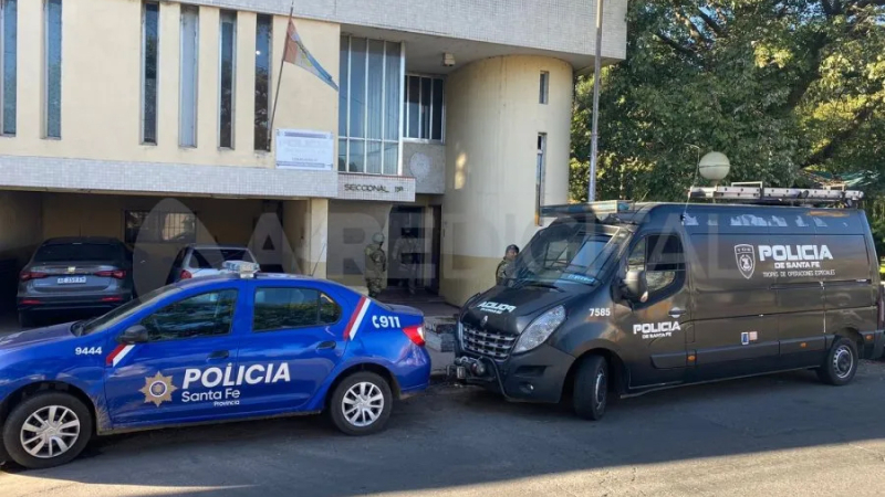 Santa Fe: realizaban un allanamiento por coimas y encontraron a un preso teniendo relaciones sexuales