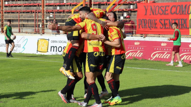 En gran partido, Sarmiento venció a Defensores de Belgrano