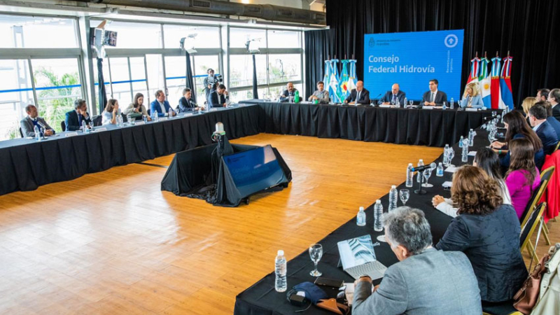 Intenso viernes con presencia de mandatarios provinciales y ministros nacionales
