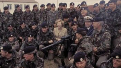 Johnson dijo que si Rusia hubiese tenido una presidenta no habría invadido Ucrania; Putin le recordó a la Thatcher