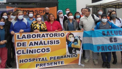 Bioquímicos de la salud pública de paro por demandas salariales