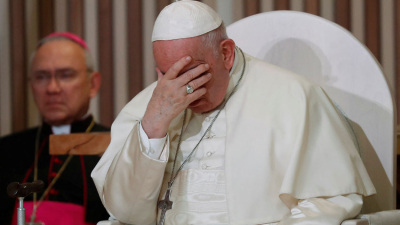 El Papa pide perdón en Canadá por el "mal" de los internados indígenas