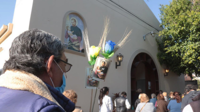 Misas y hasta una bicicleteada a Itatí para venerar al "patrono del trabajo"