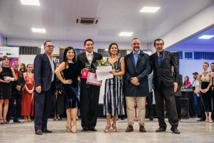 PAREJA SALTEÑA 1.JPG