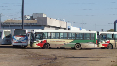 Colectivos: continuará el abastecimiento en estaciones de servicio