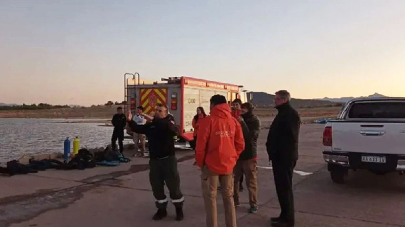 Se tiró al río para tratar de salvar al hijo de su pareja y murió