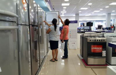 Si se rompe, ¿se arregla?: el dilema de reparar electrodomésticos o renovarlos