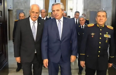 El presidente instó a las FFAA a robustecer la presencia en el sur