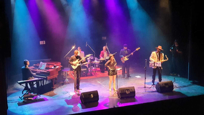 Stratus Band y la Orquesta Sinfónica de Chaco en el Domo del Centenario