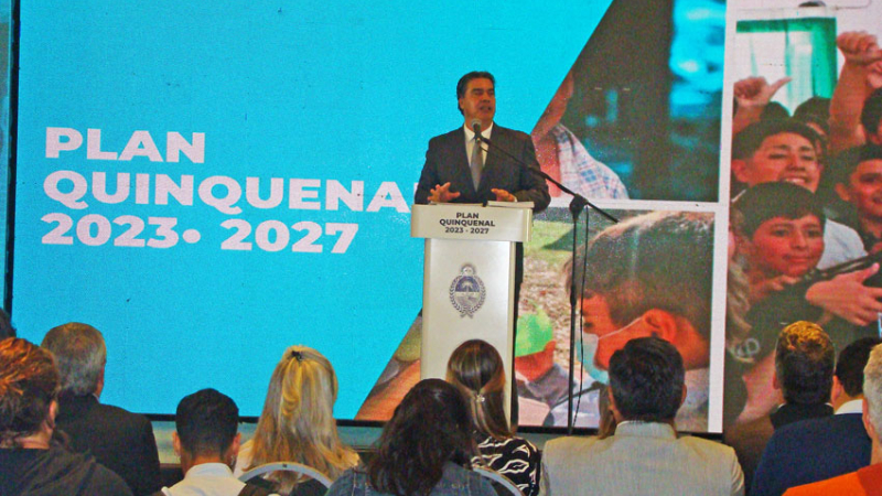 Capitanich anunció millonaria inversión por el Plan Quinquenal