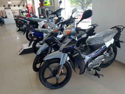 motos.JPG