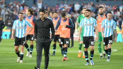 Racing cayó ante River y no pudo ser campeón