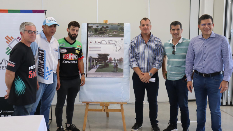 Obras en el autódromo y en el kartódromo entusiasman a figuras del deporte motor 