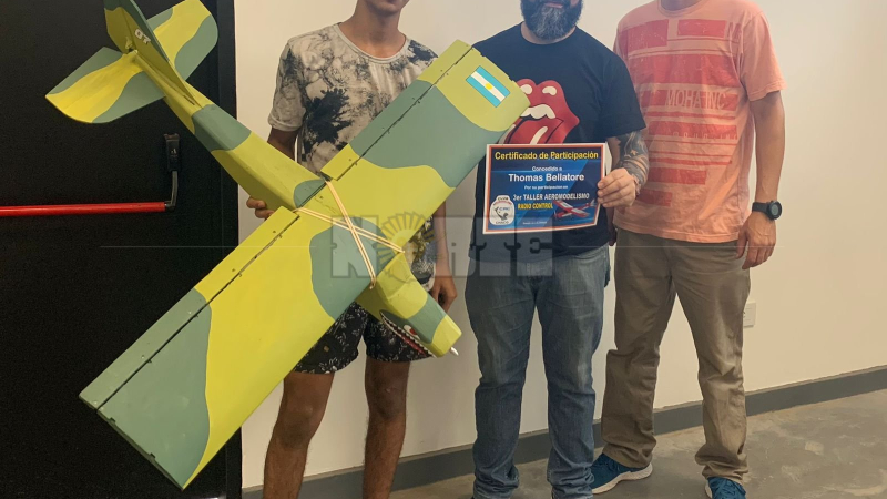 Finalizó el taller de avionetas modelo, guiadas por radiocontrol