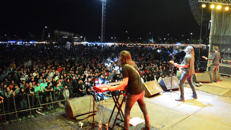 Caravana, vigilia y música para honrar a los veteranos de guerra de Resistencia