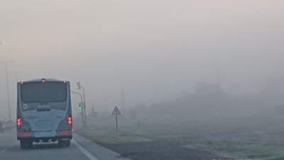 La ciudad amaneció con una densa niebla: hubo reducción total de visibilidad durante las primeras horas