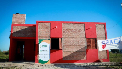 Destacan el avance de obras de viviendas sociales