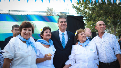 "Creemos en un país federal y con igualdad de oportunidades", dijo Capitanich