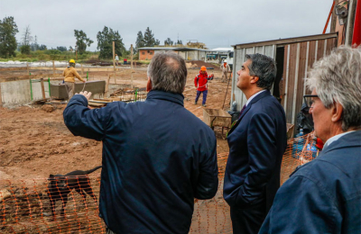Capitanich supervisó obras de Santana Textil y Zirka