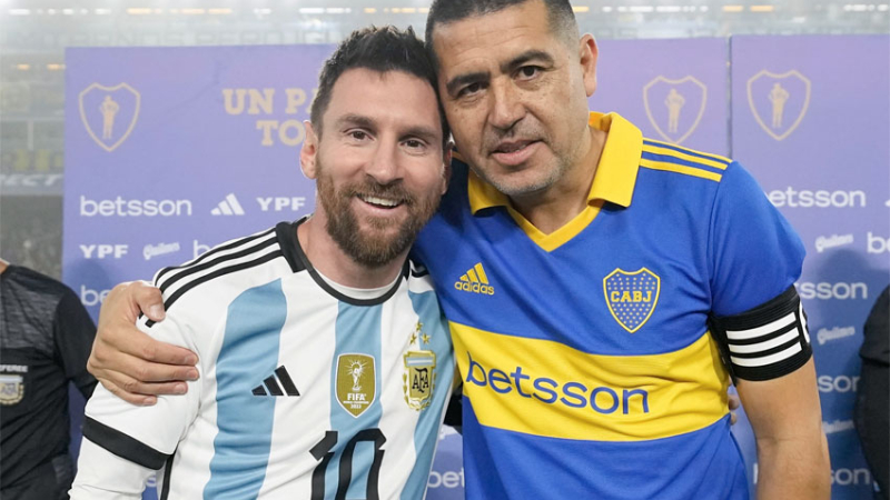 Ovación de La Bombonera para Lionel Messi