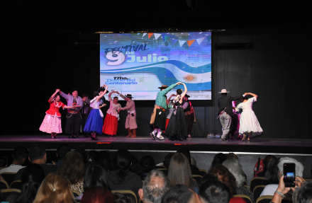 FESTIVAL PATRIO 6.JPG