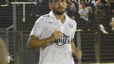For Ever: Diego Osella busca al reemplazante del capitán Valdez