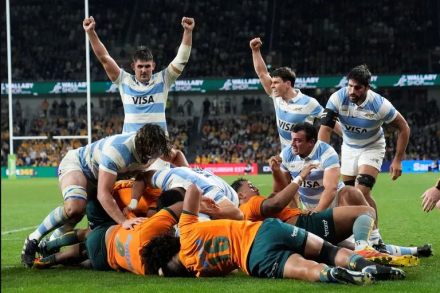 Los Pumas.JPG